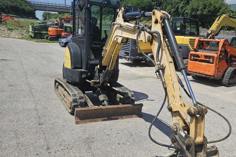 OmecoHub - Immagine YANMAR VIO25-4